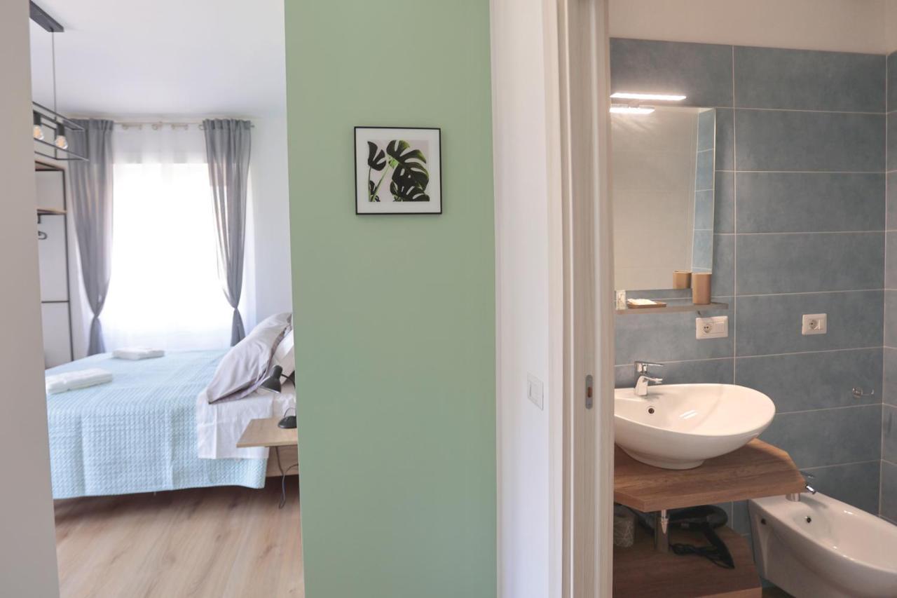 Angio Holiday Rooms 나폴리 외부 사진