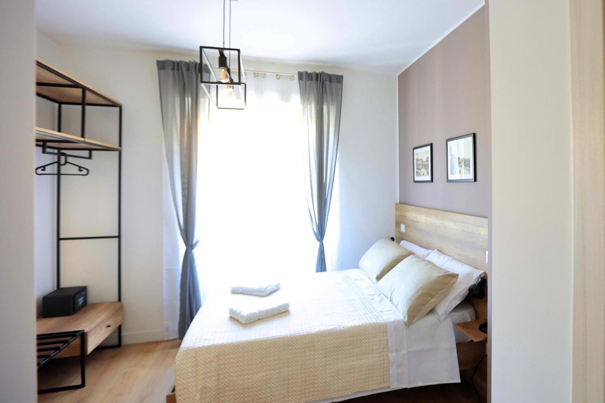 Angio Holiday Rooms 나폴리 외부 사진